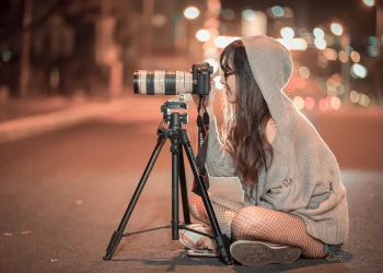 Free Fundamentals of Photography course offers beginners a chance to develop essential photography skills