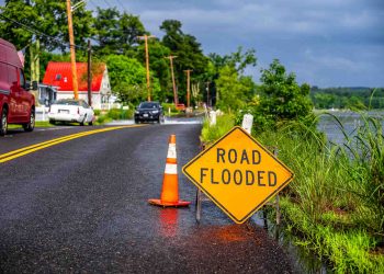Local Lakes and Ponds Facing Rising Water Levels and Enforced ‘No Wake Zone’ Amidst Ongoing Storms