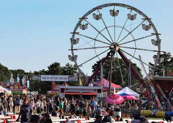 Officials ponder solutions for Spencer Fair parking, traffic issues