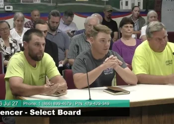 Selectmen vote to require repairs to Main/Ash Street sidewalk project